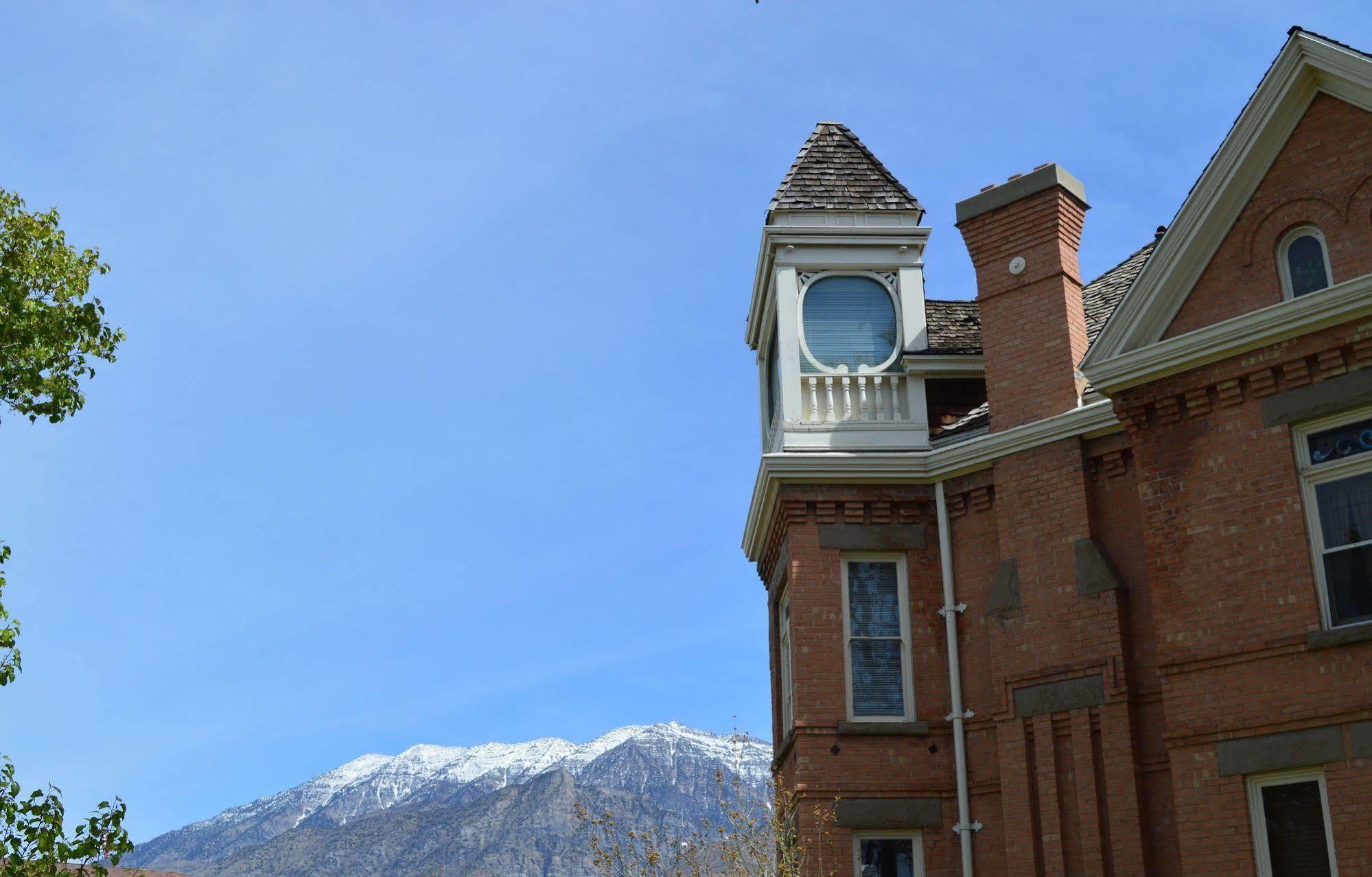 Hines Mansion Bed and Breakfast Provo Eksteriør billede