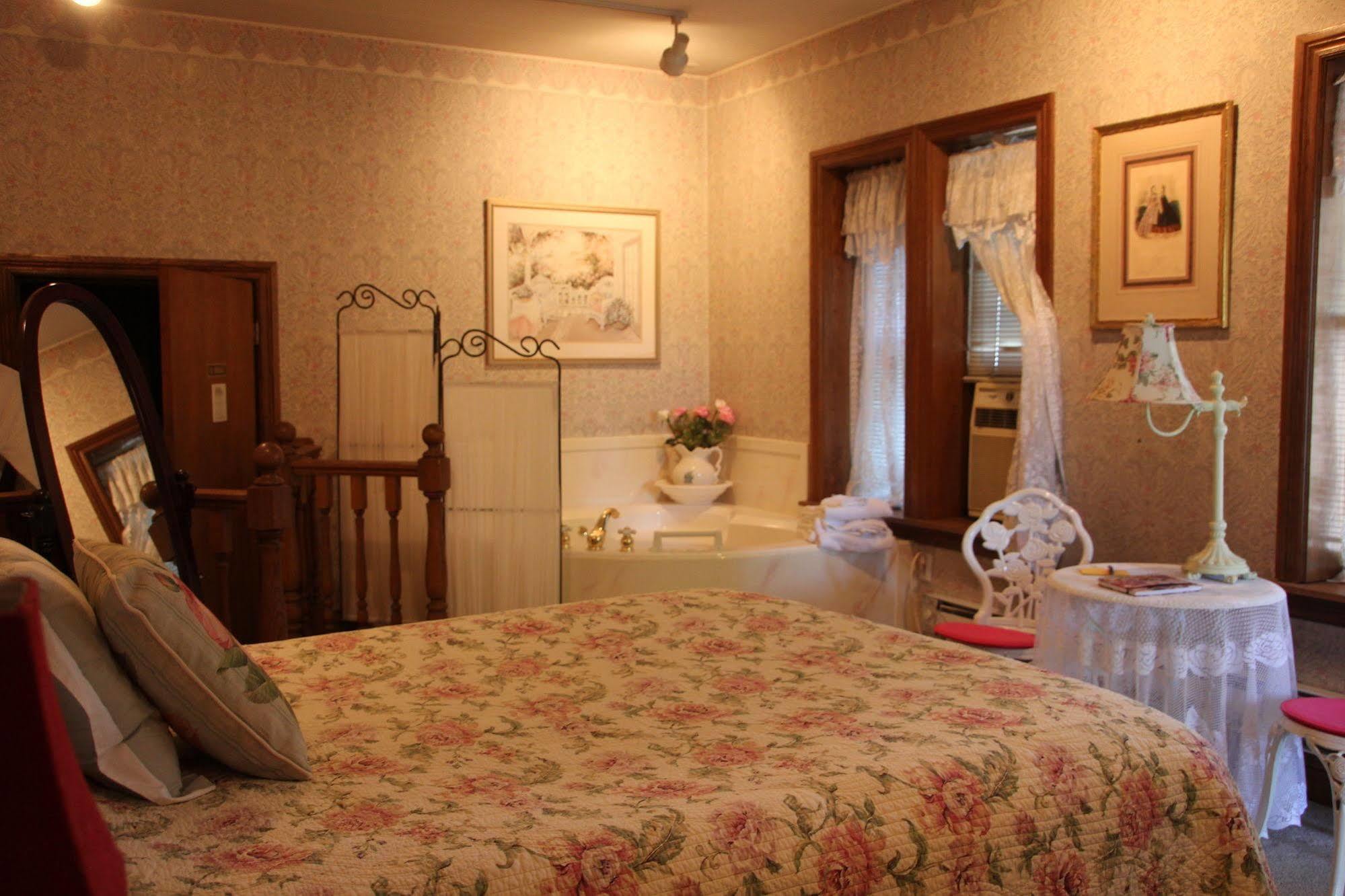 Hines Mansion Bed and Breakfast Provo Eksteriør billede