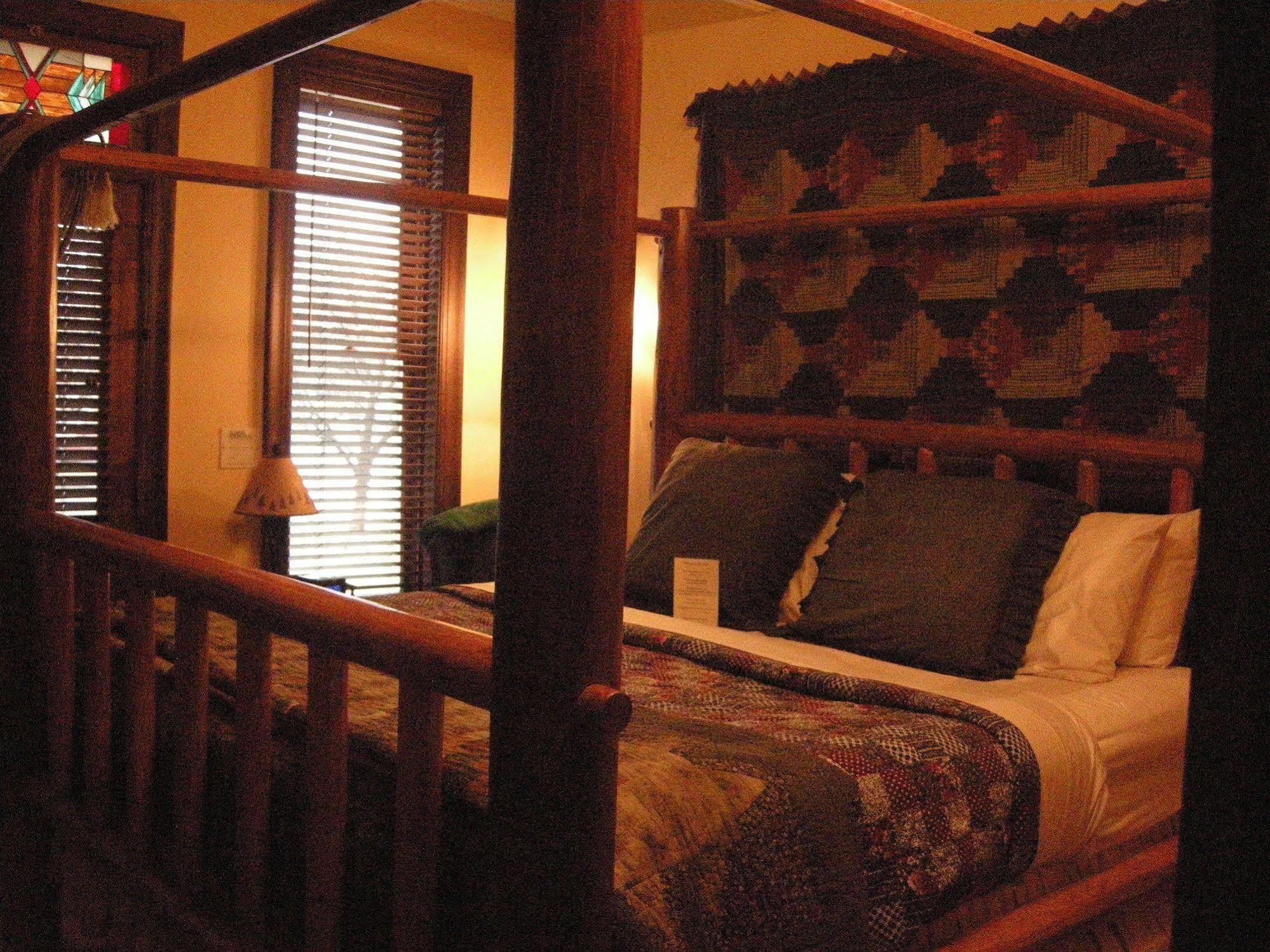 Hines Mansion Bed and Breakfast Provo Eksteriør billede