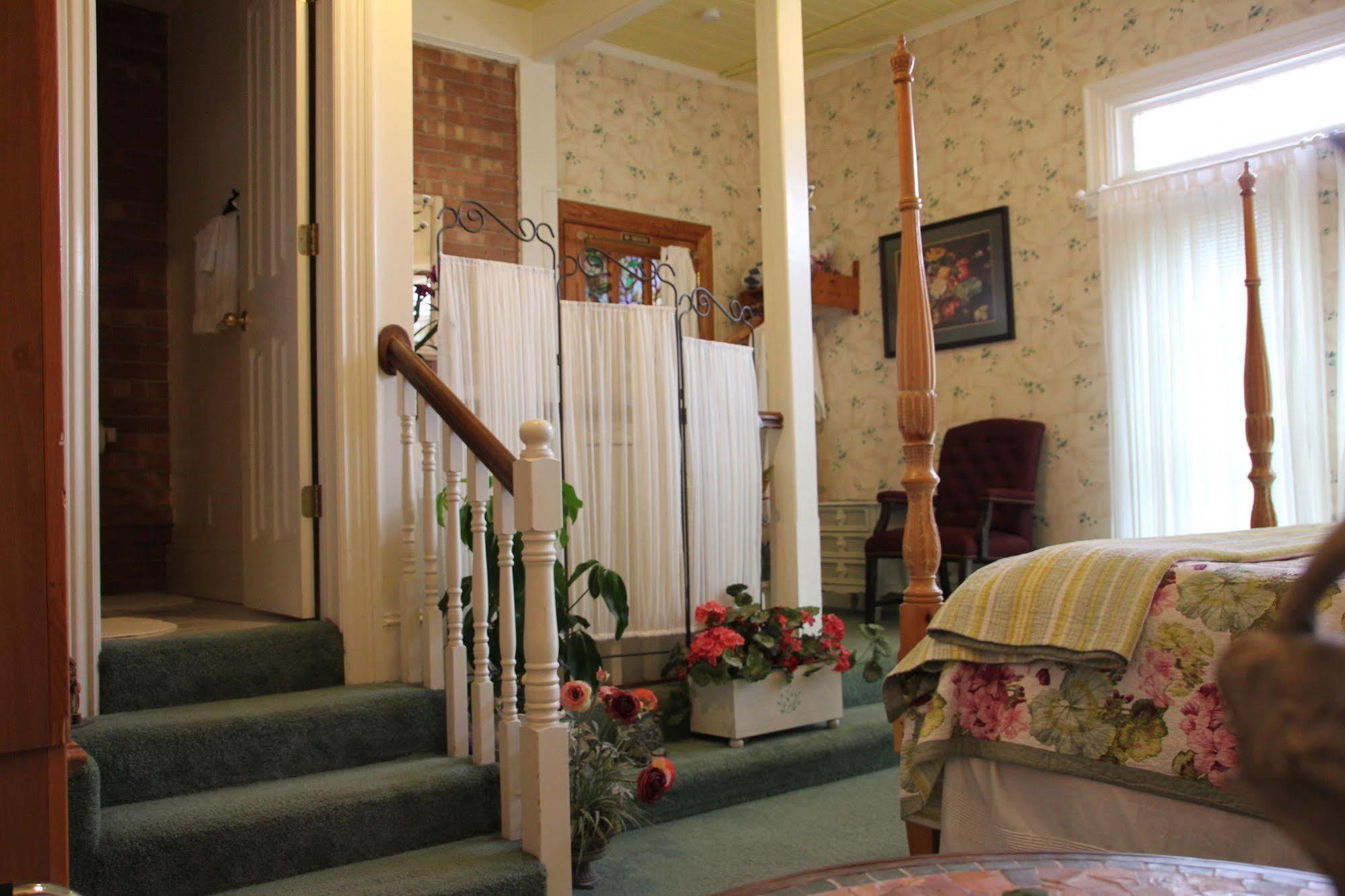 Hines Mansion Bed and Breakfast Provo Eksteriør billede