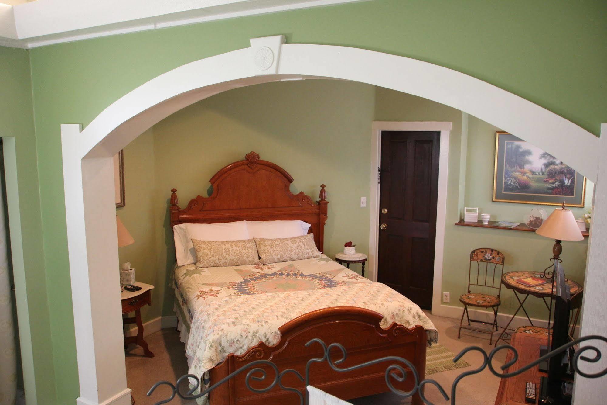 Hines Mansion Bed and Breakfast Provo Eksteriør billede